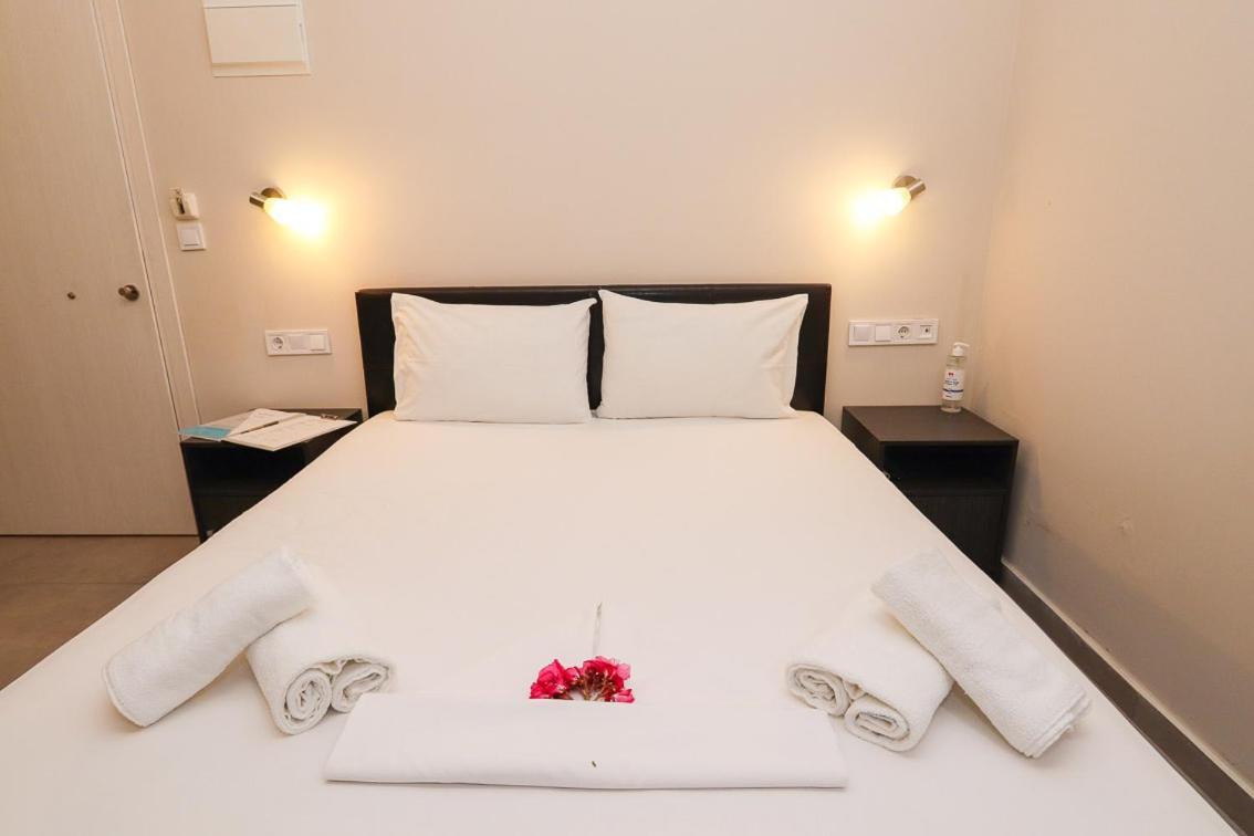Hotel Banbus 卢特拉艾季普苏 外观 照片