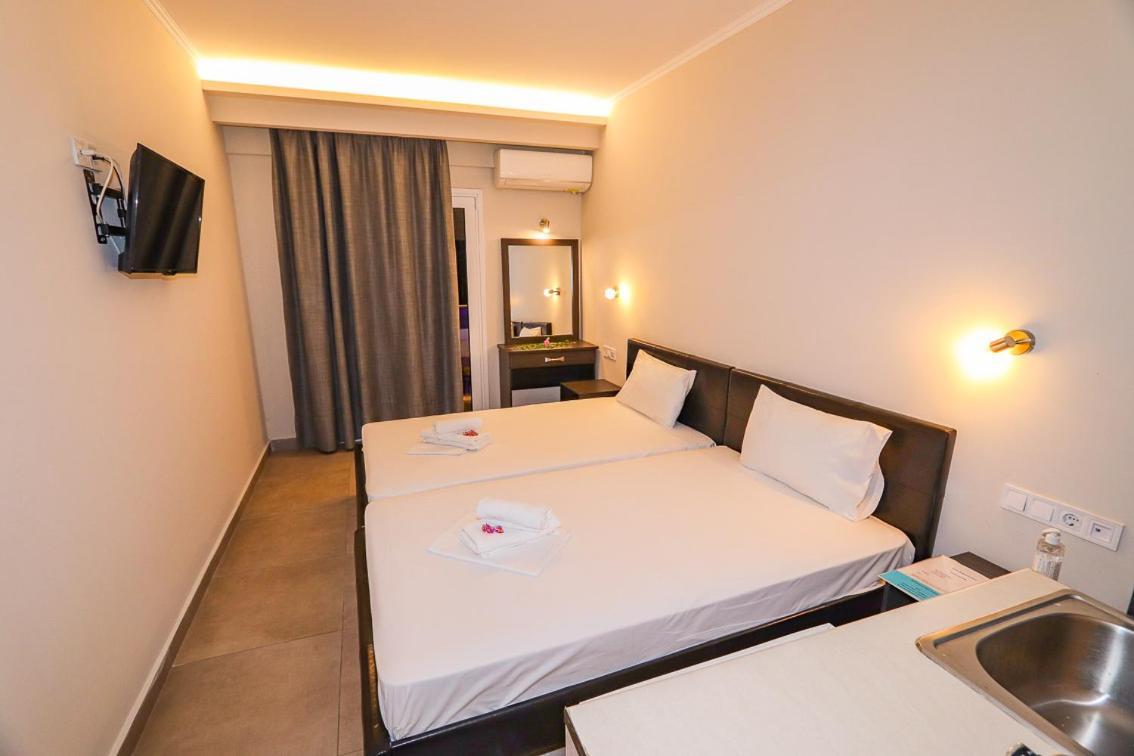 Hotel Banbus 卢特拉艾季普苏 外观 照片