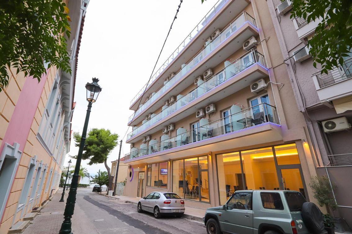 Hotel Banbus 卢特拉艾季普苏 外观 照片