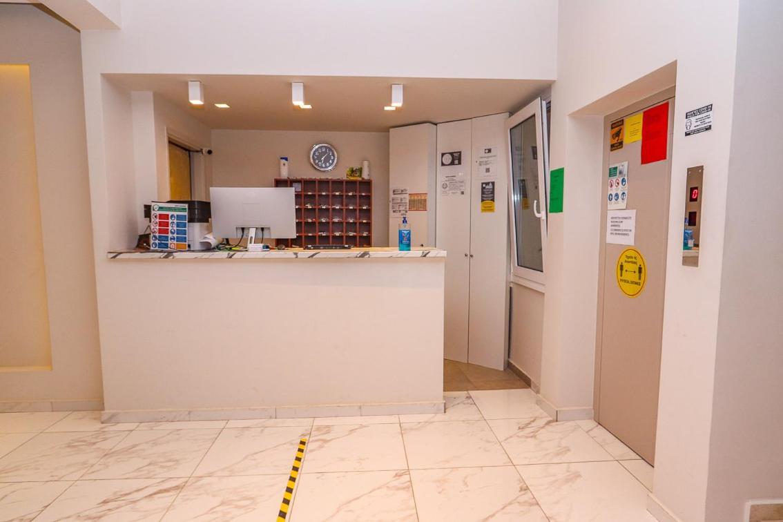 Hotel Banbus 卢特拉艾季普苏 外观 照片